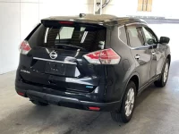 Nissan X-TRAIL лот № 99 оценка 3  с аукциона в Японии 1