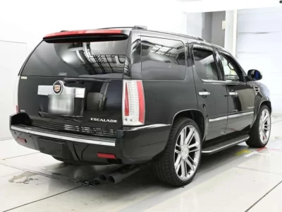 GM CADILLAC ESCALADE