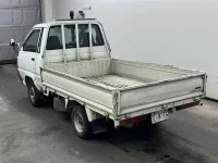 Toyota TOWN ACE TRUCK лот № 85036 оценка 3  с аукциона в Японии 1