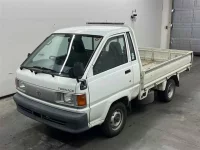 Toyota TOWN ACE TRUCK лот № 85036 оценка 3  с аукциона в Японии 3