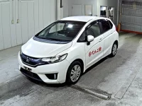 Honda FIT лот № 8110 оценка R  с аукциона в Японии 3