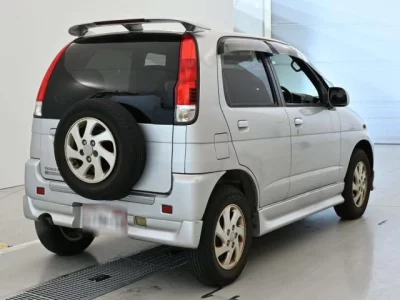Daihatsu TERIOS KID  с аукциона в Японии