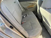 Toyota COROLLA AXIO лот № 85043 оценка 3.5  с аукциона в Японии 7