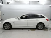 BMW 3-Series лот № 38176 оценка 3.5  с аукциона в Японии 3