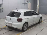 Volkswagen POLO лот № 38180 оценка 3.5  с аукциона в Японии 1