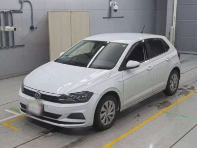 Volkswagen POLO  с аукциона в Японии