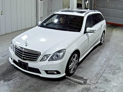 Mercedes-Benz E CLASS WAGON  с аукциона в Японии