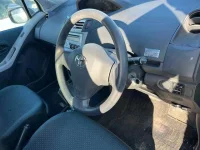 Toyota VITZ лот № 85050 оценка 3.5  с аукциона в Японии 2