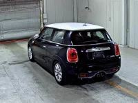 BMW MINI лот № 8131 оценка 4  с аукциона в Японии 1