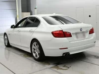BMW 5-Series лот № 38182 оценка 3.5  с аукциона в Японии 5