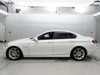 BMW 5-Series лот № 38182 оценка 3.5  с аукциона в Японии 3