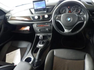 BMW X1  с аукциона в Японии