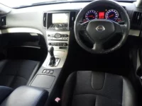 Nissan SKYLINE лот № 8135 оценка 3.5  с аукциона в Японии 2