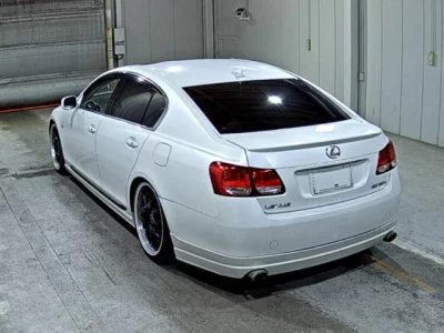Lexus GS  с аукциона в Японии