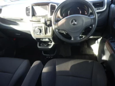 Mitsubishi DELICA D2