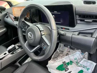 Nissan AURA  с аукциона в Японии