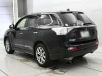 Mitsubishi OUTLANDER PHEV лот № 10216 оценка 4  с аукциона в Японии 5