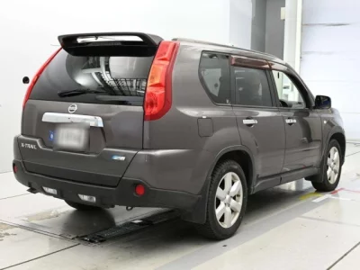 Nissan X-TRAIL  с аукциона в Японии