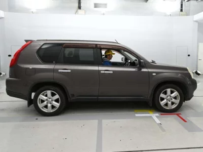 Nissan X-TRAIL  с аукциона в Японии