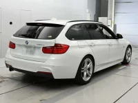BMW 3-Series лот № 38199 оценка 4  с аукциона в Японии 1