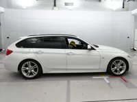 BMW 3-Series лот № 38199 оценка 4  с аукциона в Японии 2