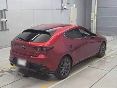 Mazda MAZDA3  с аукциона в Японии