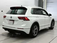 Volkswagen TIGUAN лот № 38207 оценка 4  с аукциона в Японии 1
