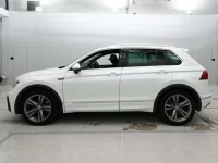 Volkswagen TIGUAN лот № 38207 оценка 4  с аукциона в Японии 3
