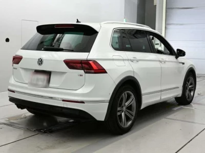 Volkswagen TIGUAN  с аукциона в Японии