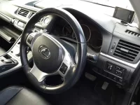 Lexus CT лот № 10227 оценка 3.5  с аукциона в Японии 8