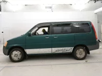 Honda STEP WAGON лот № 10232 оценка 3.5  с аукциона в Японии 3