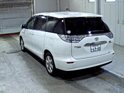 Toyota ESTIMA HYBRID
