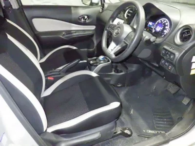 Nissan NOTE  с аукциона в Японии