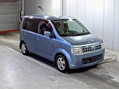 Nissan OTTI  с аукциона в Японии