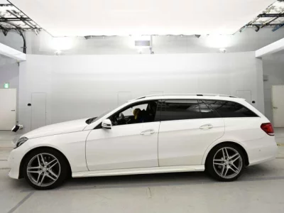Mercedes-Benz E CLASS WAGON  с аукциона в Японии