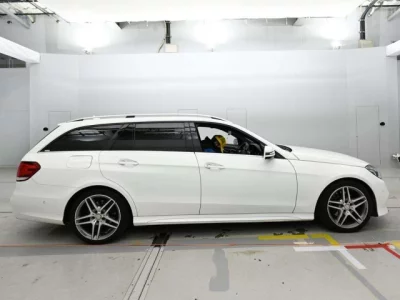 Mercedes-Benz E CLASS WAGON  с аукциона в Японии