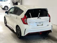 Nissan NOTE лот № 3033 оценка 4  с аукциона в Японии 4