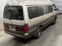 Toyota HIACE лот № 85089 оценка R  с аукциона в Японии 4
