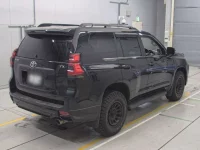 Toyota LAND CRUISER PRADO лот № 30002 оценка 4  с аукциона в Японии 1