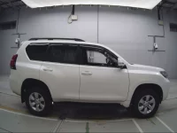 Toyota LAND CRUISER PRADO лот № 30006 оценка 4  с аукциона в Японии 2