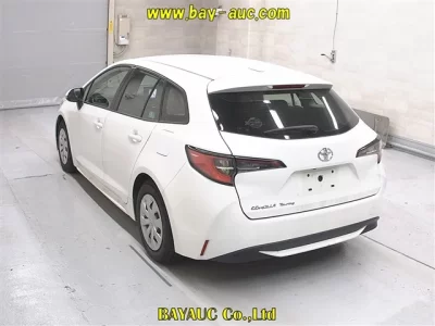 Toyota COROLLA TOURING  с аукциона в Японии
