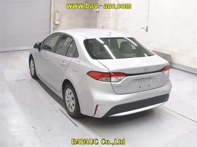Toyota COROLLA  с аукциона в Японии