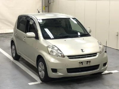 Toyota PASSO  с аукциона в Японии