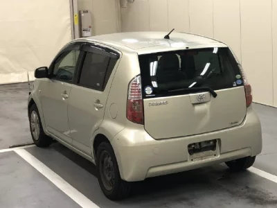 Toyota PASSO  с аукциона в Японии