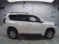 Toyota LAND CRUISER PRADO лот № 30008 оценка 4  с аукциона в Японии 2