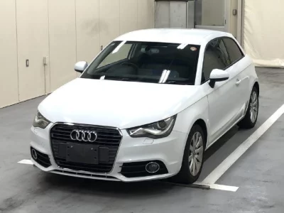 Audi A1  с аукциона в Японии