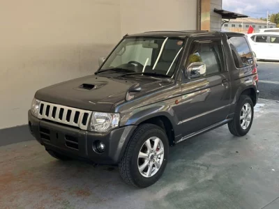 Nissan KIX  с аукциона в Японии