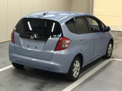 Honda FIT  с аукциона в Японии