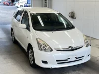 Toyota WISH лот № 3052 оценка 3.5  с аукциона в Японии 3