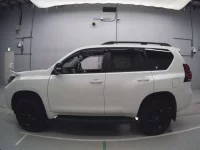 Toyota LAND CRUISER PRADO лот № 30014 оценка RA  с аукциона в Японии 3